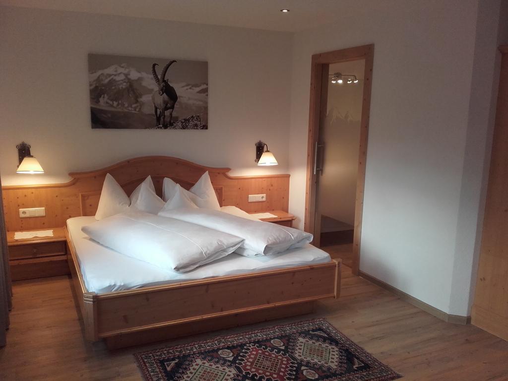 Tirol Appartement Haus Zillertal Zell am Ziller Quarto foto